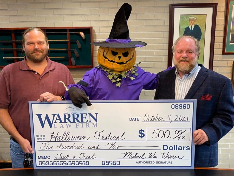 Mike Warren Donates to the Halloween Festival